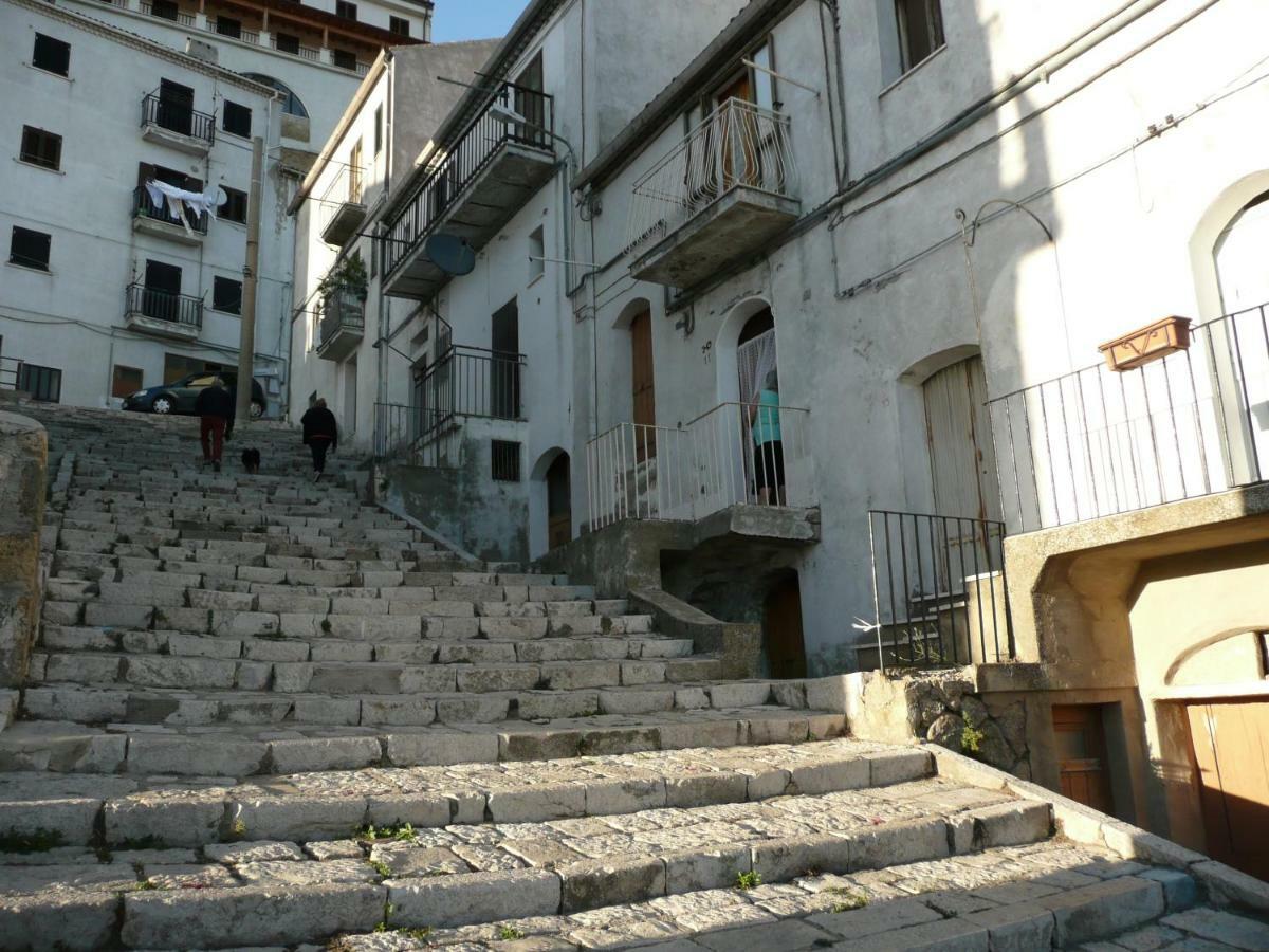 Maison De Famille Acerenza Buitenkant foto